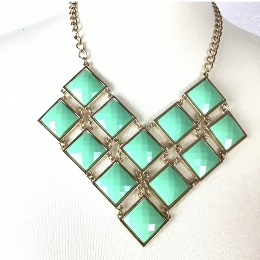 Rhinestone Necklace Framed - Picture 3 of 3